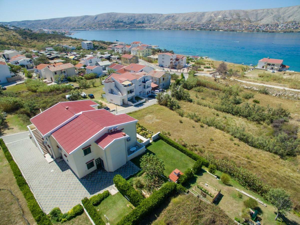 Apartments Basaca Pag Town Bagian luar foto